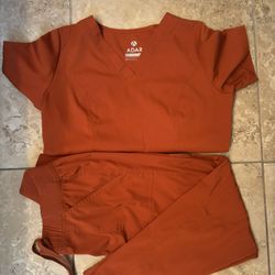 Adar Scrubs