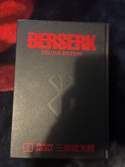 Berserk Deluxe Edition Vol. 1