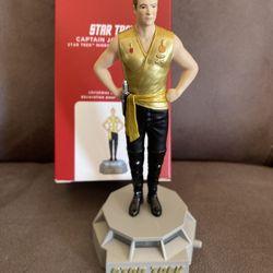 Hallmark Ornament Star Trek Captain James T Kirk