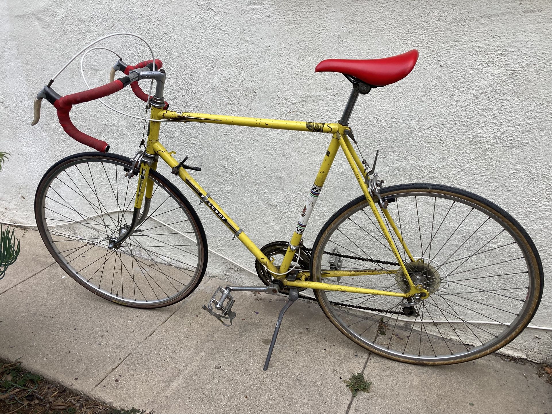 Vintage 70’s Peugeot Road Bike