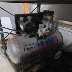 Air Compressor 