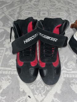 Biker shoes