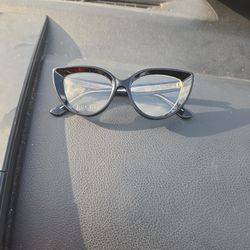 Eyeglasses Gucci GG1530O