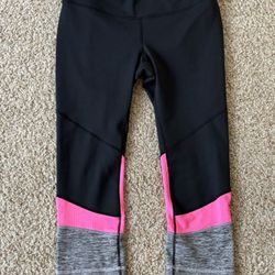 Reebok Capris Leggings