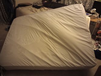 Queen Size Mattress Set - Mattress, Box Springs, & Frame Included
