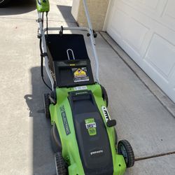 Electric Lawn Mower 