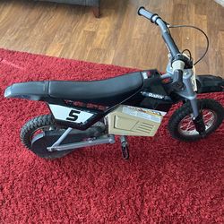 Razor MX350 Dirt bike