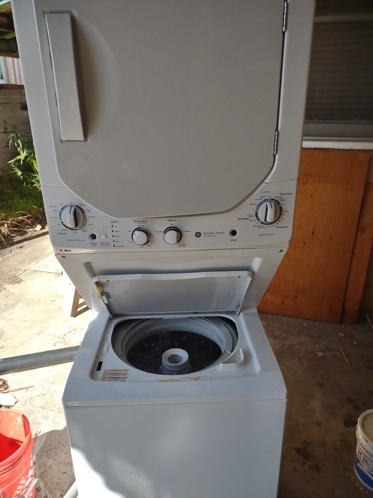 fairly new washer and dryer stack GE 24 in 350 $350