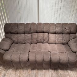 Plus, Mocha Brown, Recliner W Storage 