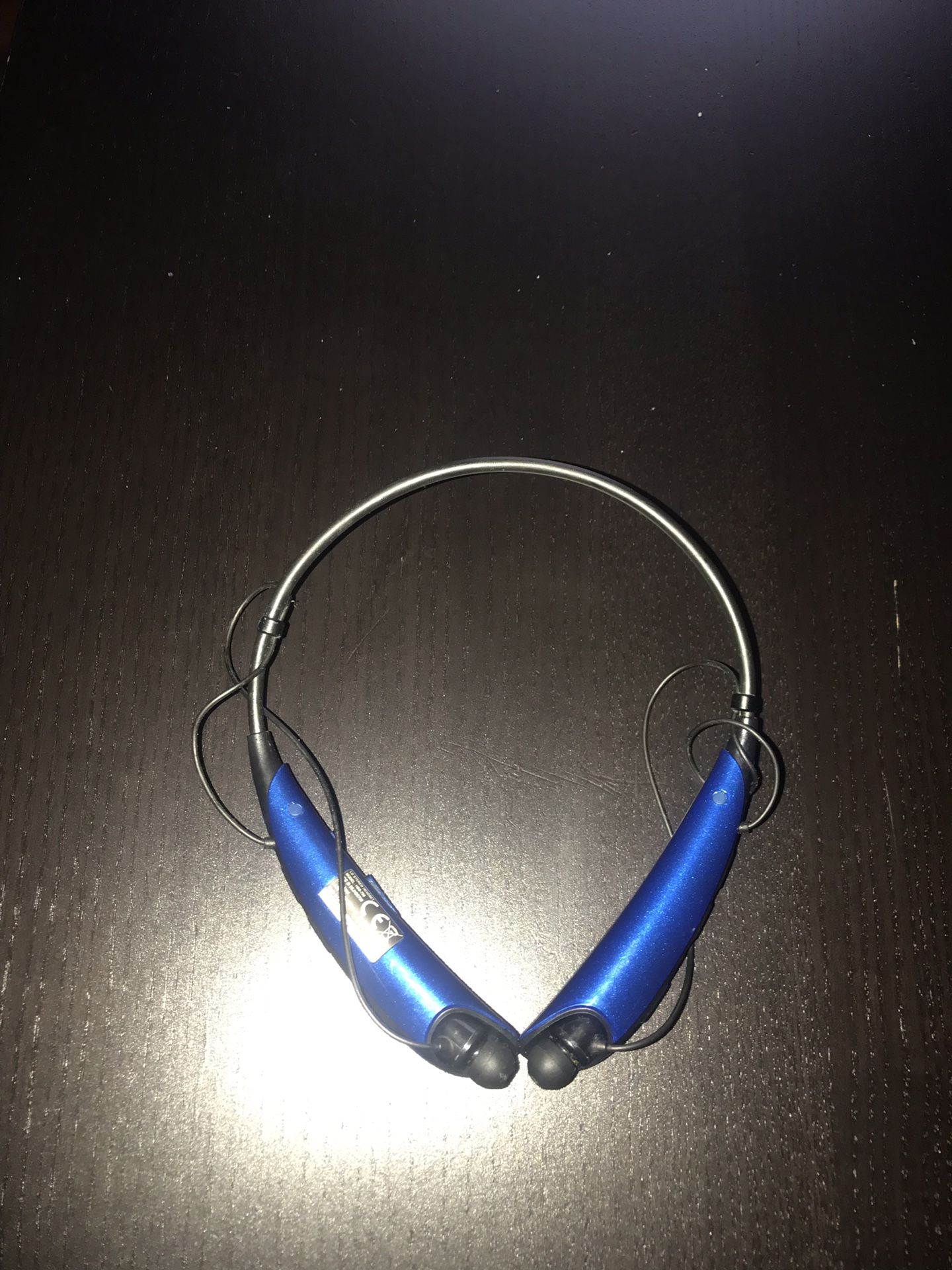 LG wireless headphones