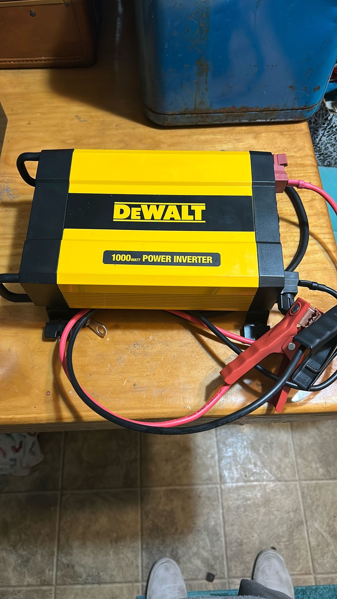 Brand New Dewalt 1000w Power Inverter