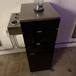 Salon Station With Drawers