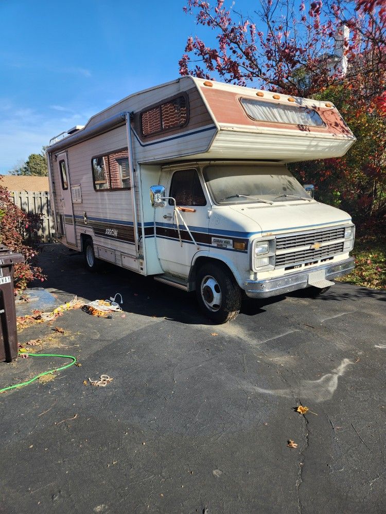 1984 RV Motor Home FREE for Sale in York, PA - OfferUp