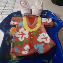 Pretty Ceramic Trays....salt Shakers