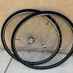 Shimano 600/ Mavic M40 Wheelset 700c