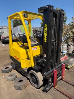 Hyster Forklift 5,000 LBS 3 Stage SideShifter