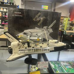 Lego Creator 10283-1 NASA Space Shuttle Discovery