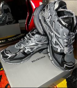 Balenciaga Runners Size 11 Dark Grey