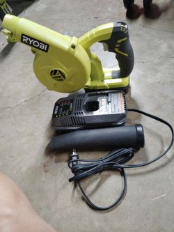 Cordless workshop blower