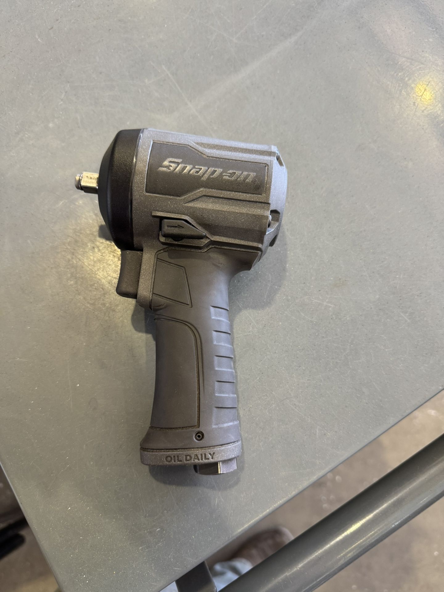 Snap on 3/8 stubby impact 