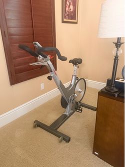 Keiser M3 Indoor Cycling Bike – Commercial Grade Spin Bike – Excellent Condition