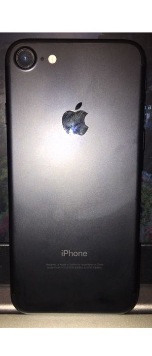 (PRICE IS FIRM) IPHONE 7 32GB CARRIER UNLOCKED