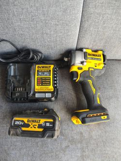 DeWalt 20 volt 3/8 impact wrench $280