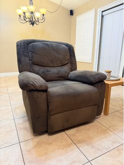 Electric recliner WORKS