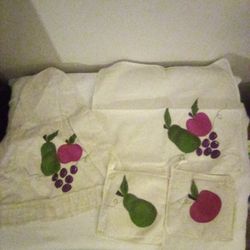 Vintage Kitchen Items 