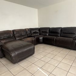 Large leather sofa set with recliners