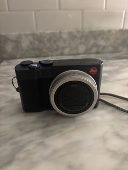 Leica C-Lux Compact Digital Camera