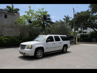 2010 GMC Yukon Denali
