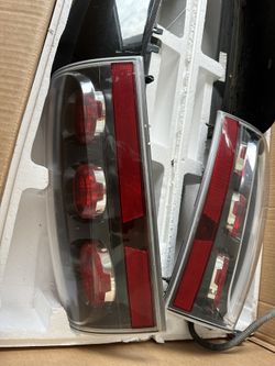 Back Break lights GMC 2014