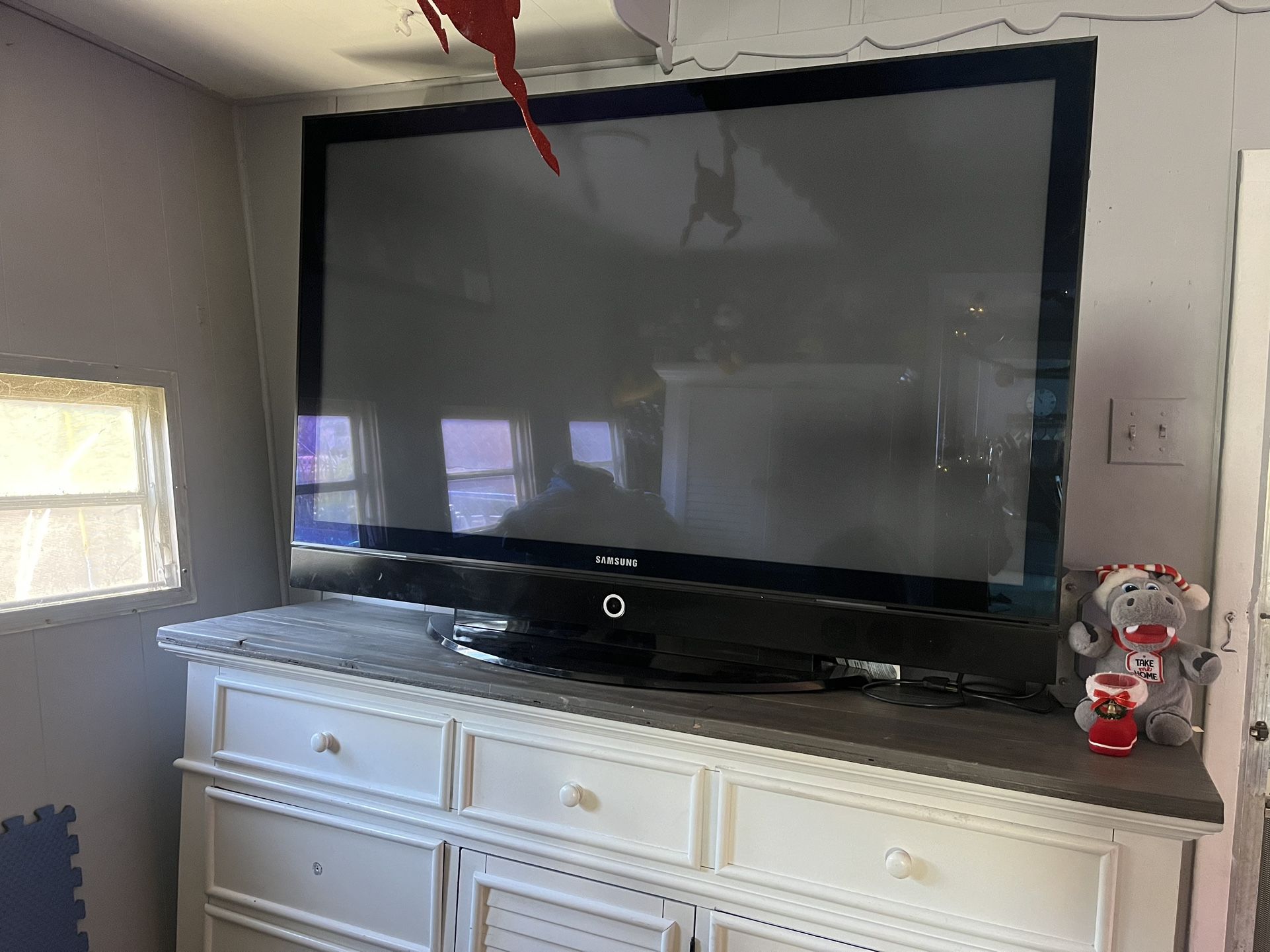 Samsung 63” Plasma