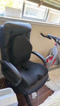Office new black chair
