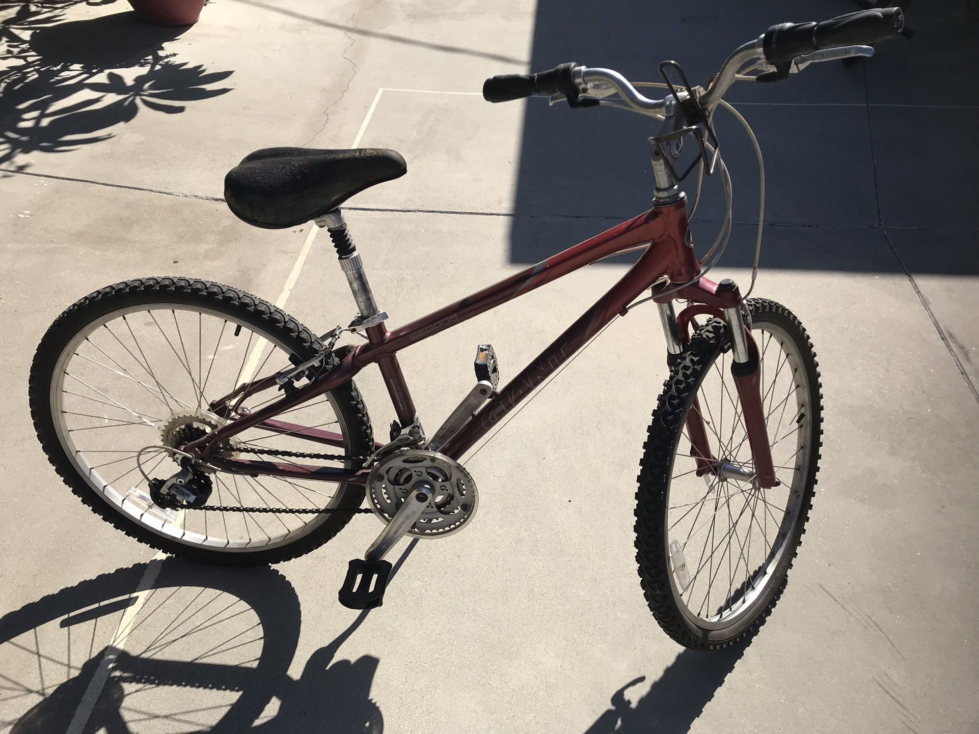 Giant Sedona 6061 ALUXX Bike