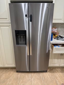 refregerator whirlpool