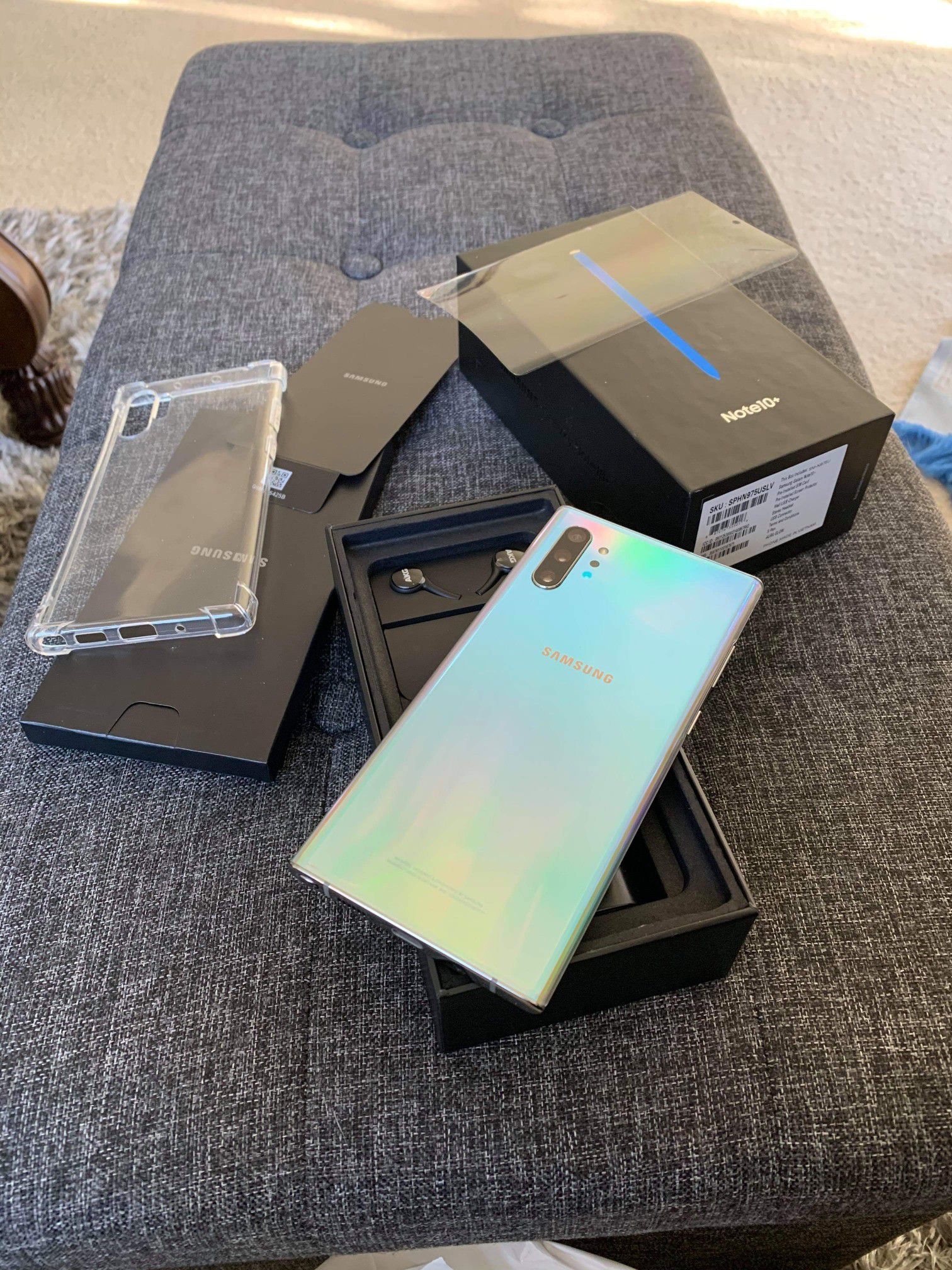 Samsung Galaxy note 10+ for Sprint 256gb like brand new open box case screen protector no chipping no delivery no trade