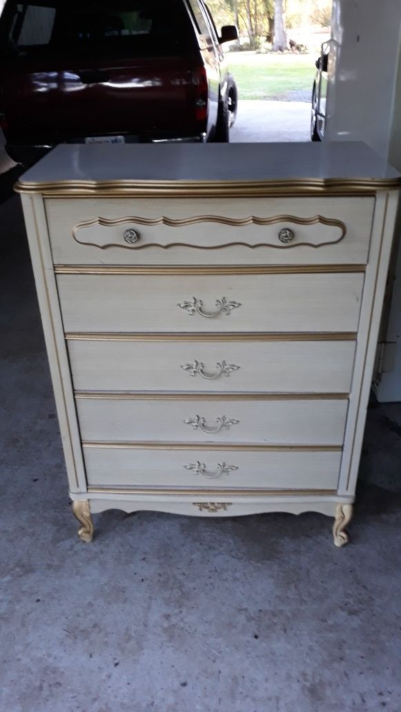 1950 wood dresser for Sale in Vancouver, WA OfferUp