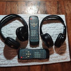 2 DVD Headphones & Remotes