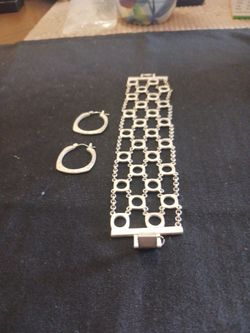 Cookie-Lee Bracelet And Earrings 