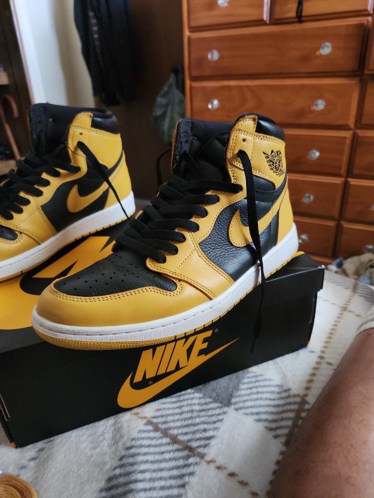 Shoe's 