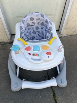 BABY WALKER AND SWING 2&1