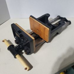 Vintage RICHARDS WILCOX Wood Working Vice - Excellent Condition 