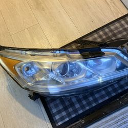 2017 Honda Accord Sport Right Headlight