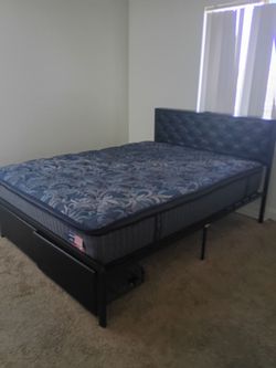 Full sz bed & frame