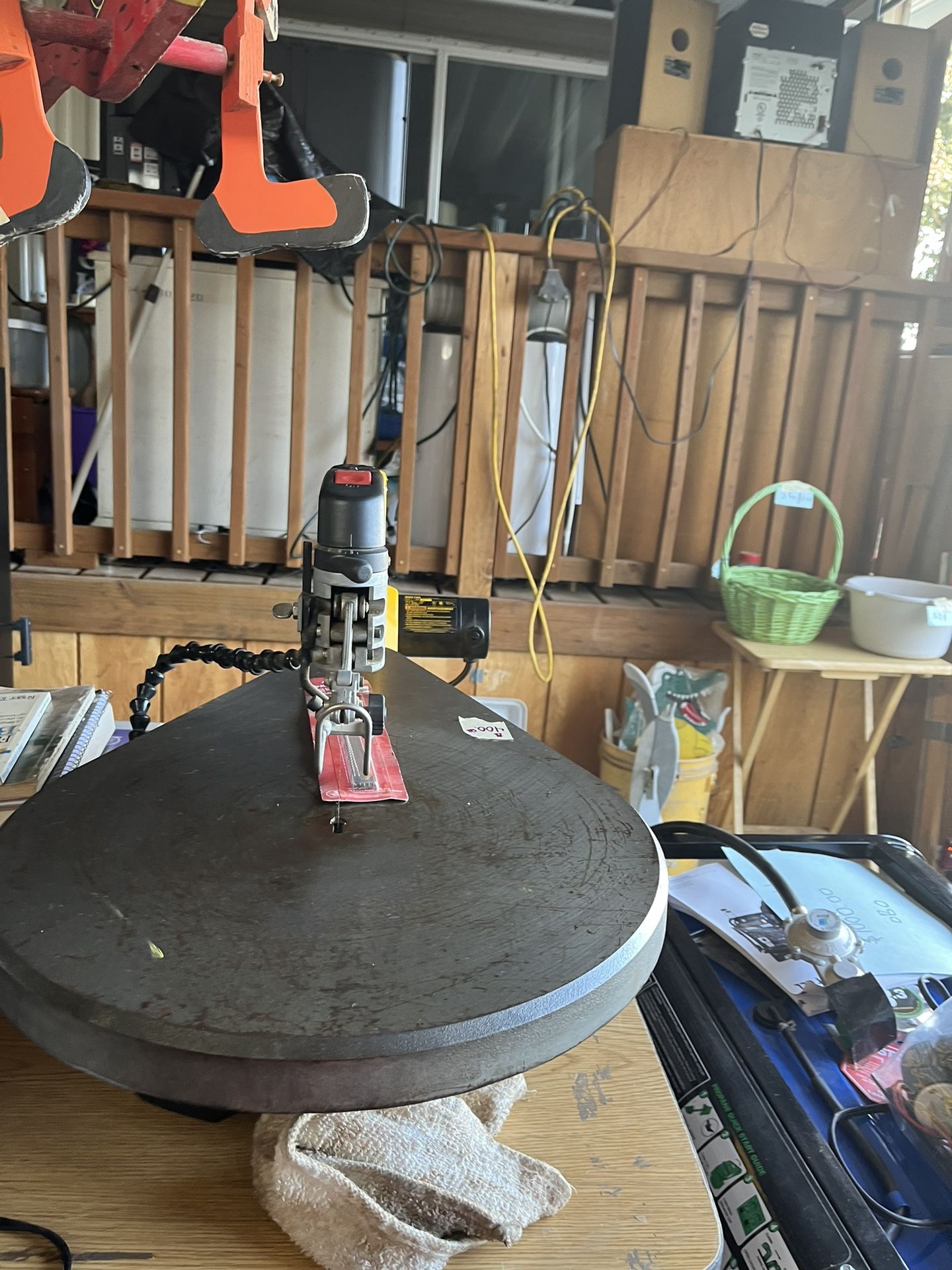Dealt Scroll Saw