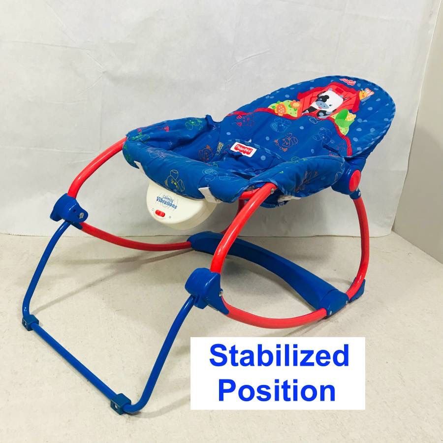 FisherPrice Calming Vibrations InfanttoToddler Rocker, Baby Bouncer for Sale in Queens, NY