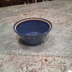 ANTIQUE  WESTERN/USA  BOWL