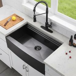  33 inch Black Farmhouse kitchen Sink, Stainless Steel Black 09B $200